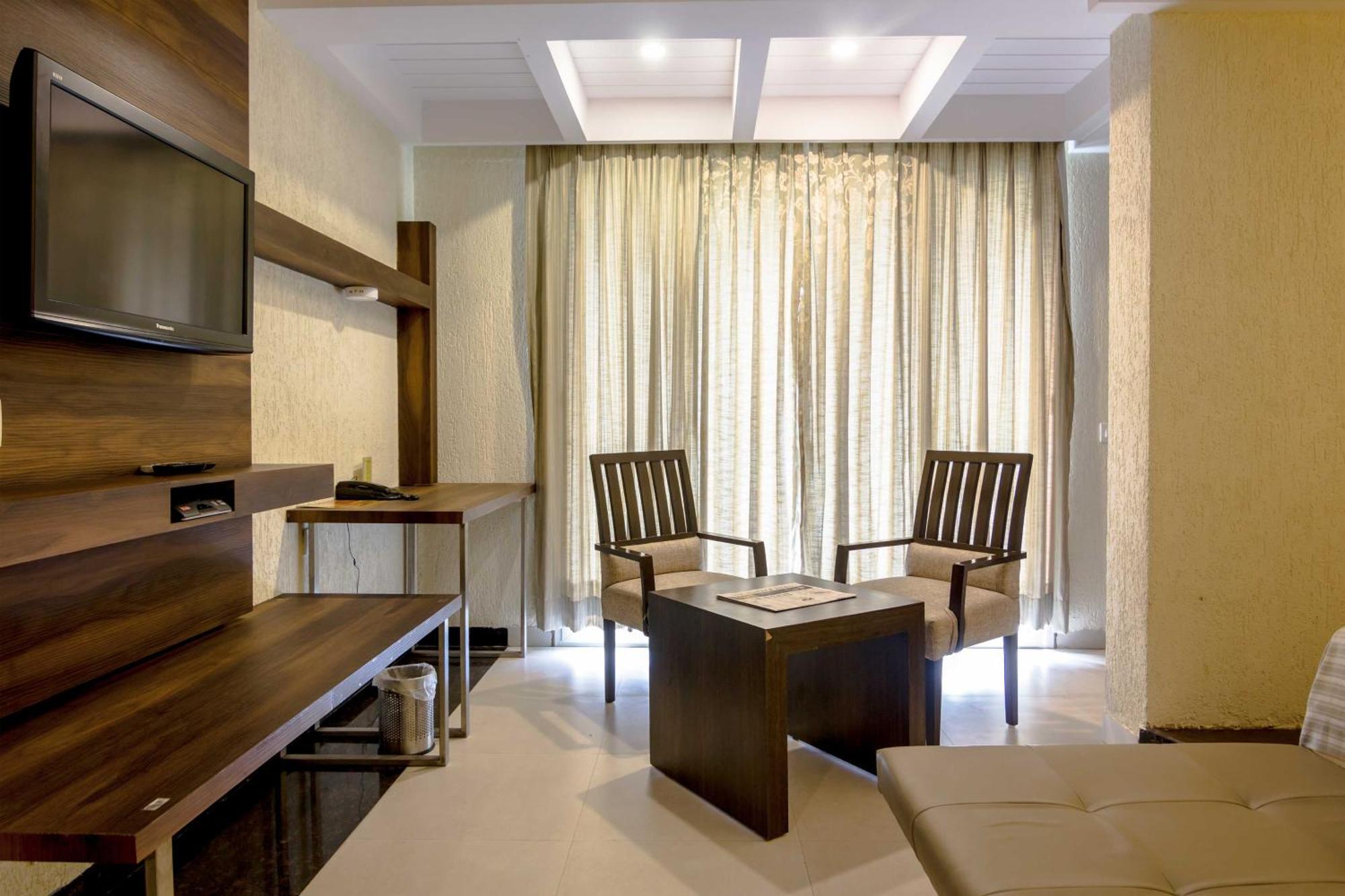 Le Magnifique Hotel Porvorim Luaran gambar